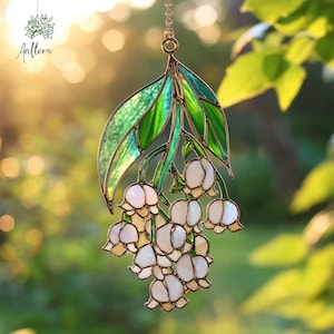 Lily of the Valley Suncatcher, May Birth Flower Faux Stained Glass Gift, Mother's Day Decor